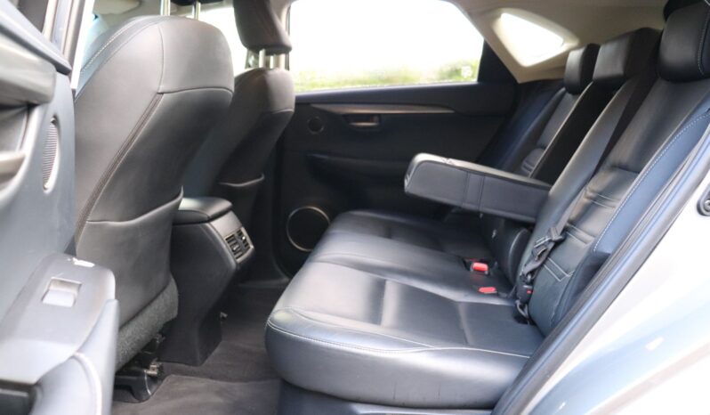 Lexus NX 2.5 300h Luxury E-CVT 4WD Euro 6 full