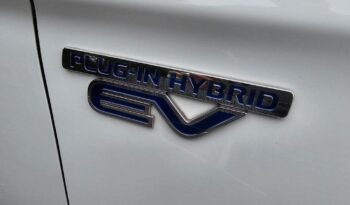 Mitsubishi Outlander 2.4h TwinMotor 13.8kWh Juro CVT 4WD Euro 6 (s/s) 5dr full