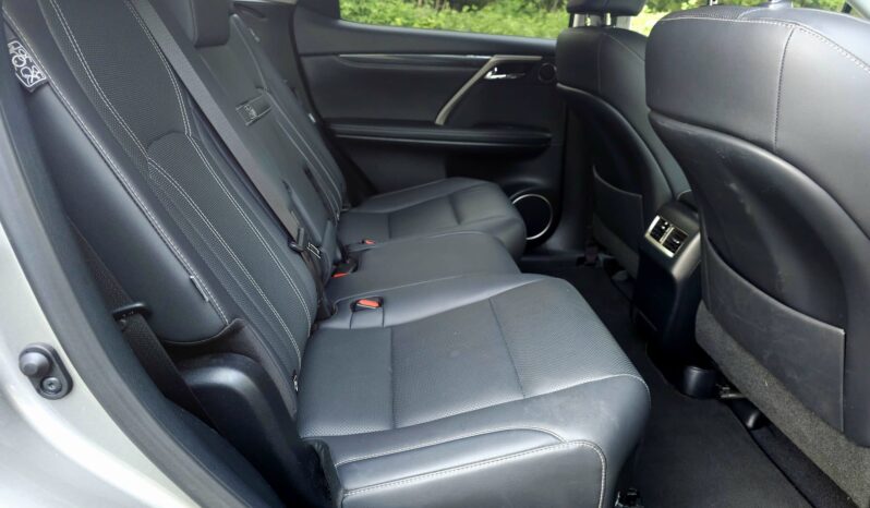 Lexus RX L 3.5 450h L V6 (Premium) E-CVT 4WD Euro 6 (s/s) 5dr full