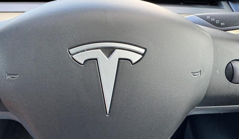 Tesla Model Y (Dual Motor) Long Range Auto 4WDE 5dr full