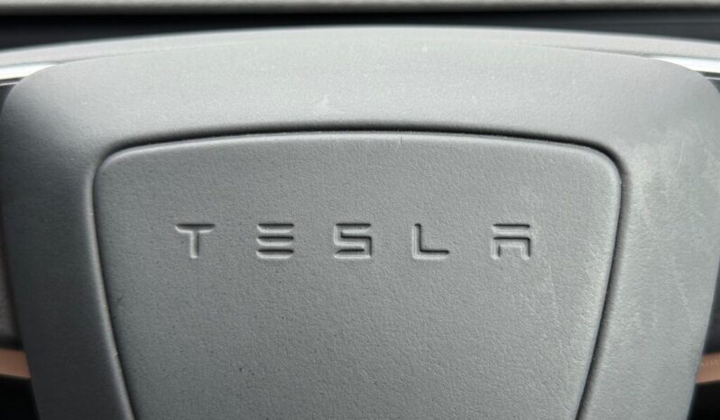 Tesla Model 3 (Dual Motor) Long Range Auto 4WDE 4dr full