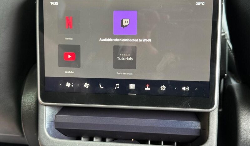 Tesla Model 3 (Dual Motor) Long Range Auto 4WDE 4dr full