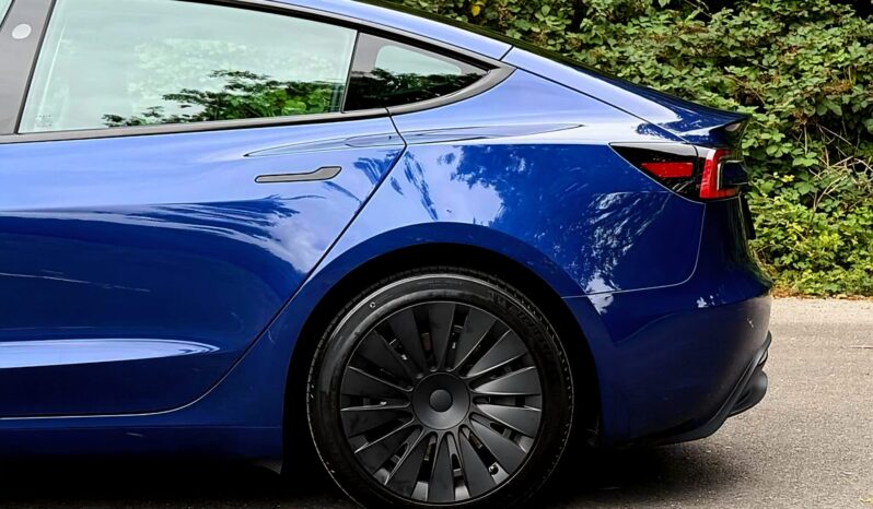 Tesla Model 3 (Dual Motor) Long Range Auto 4WDE 4dr full