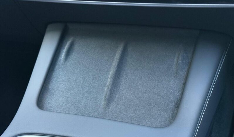 Tesla Model Y Auto RWD 5dr full