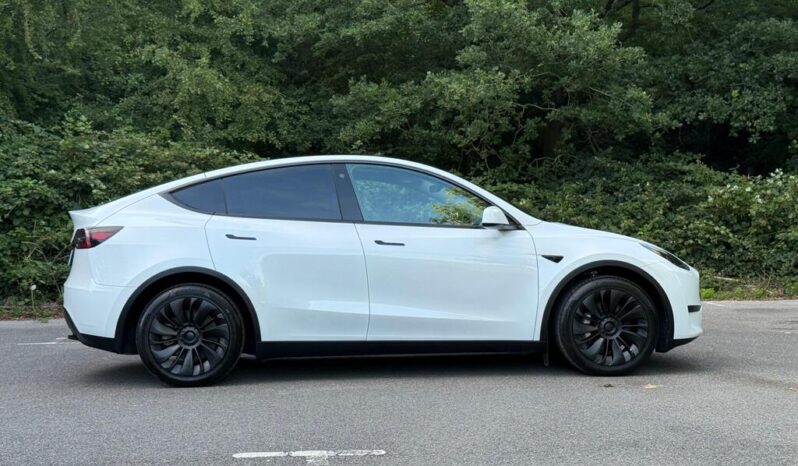 Tesla Model Y Auto RWD 5dr full