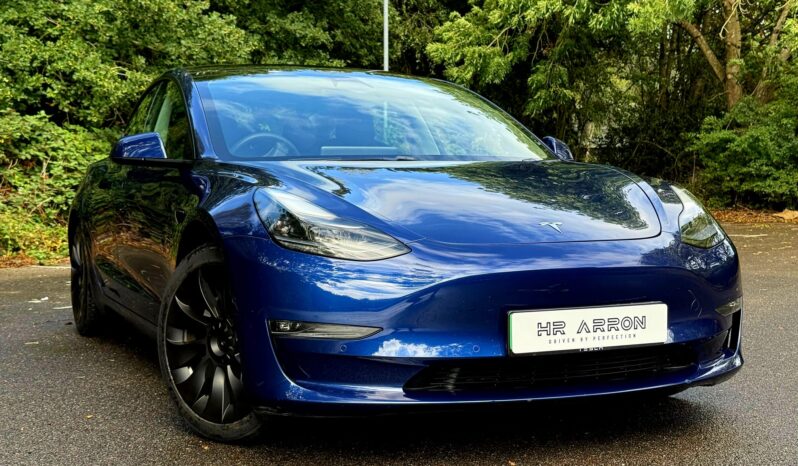 Tesla Model 3 (Dual Motor) Long Range Auto 4WDE 4dr