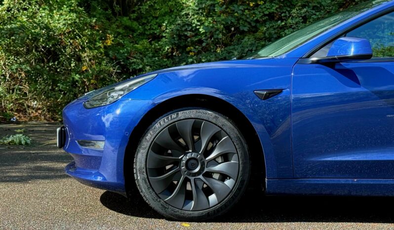 Tesla Model 3 (Dual Motor) Long Range Auto 4WDE 4dr full