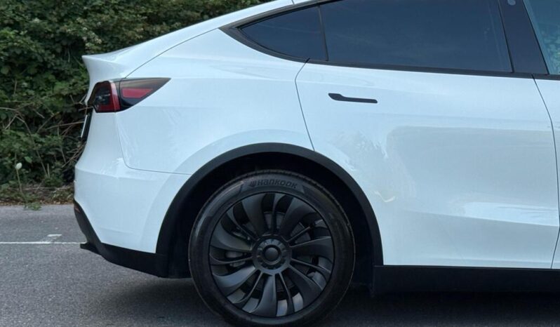 Tesla Model Y Auto RWD 5dr full