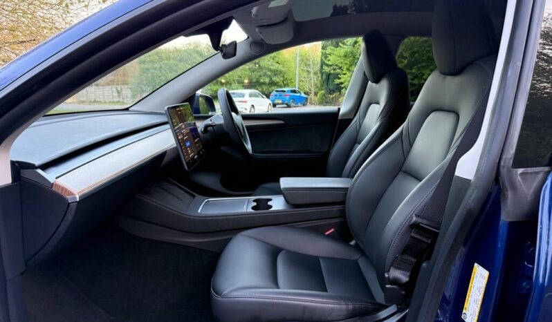 Tesla Model Y (Dual Motor) Long Range Auto 4WDE full