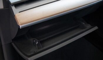 Tesla Model Y (Dual Motor) Long Range Auto 4WDE full