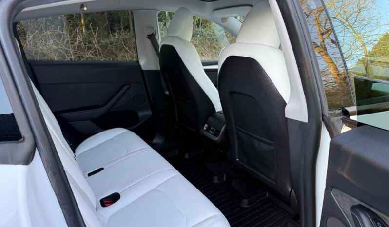 Tesla Model Y (Dual Motor) Long Range Auto 4WDE 5dr full