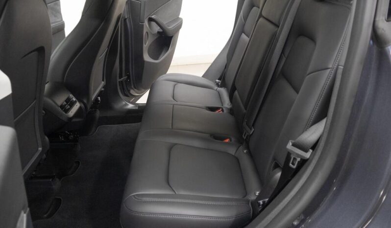 Tesla Model Y (Dual Motor) Long Range Auto 4WDE full