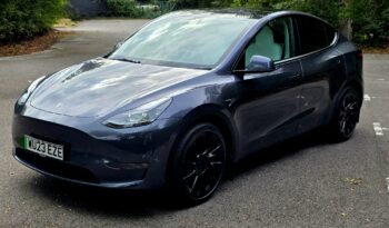 Tesla Model Y (Dual Motor) Long Range Auto 4WDE full