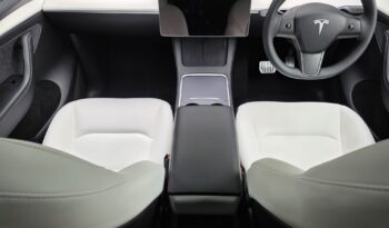 Tesla Model Y (Dual Motor) Long Range Auto 4WDE full