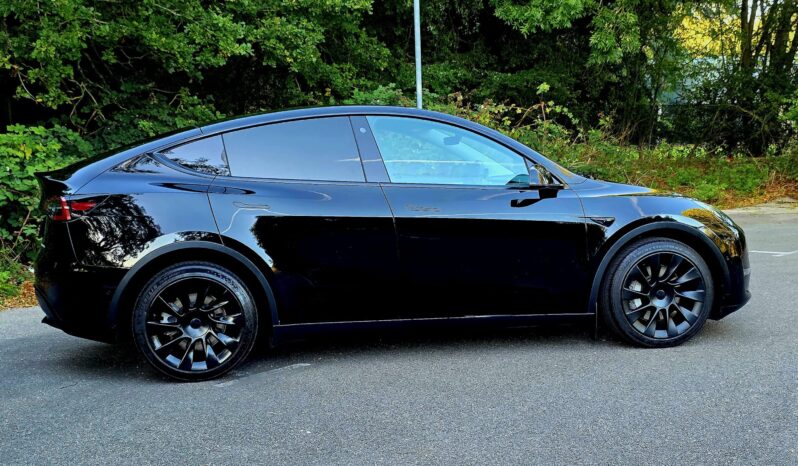 Tesla Model Y (Dual Motor) Long Range SUV 5dr Electric Auto 4WDE full