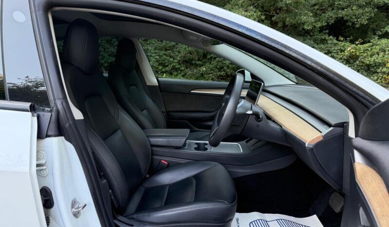 Tesla Model 3 Auto RWD 4dr full