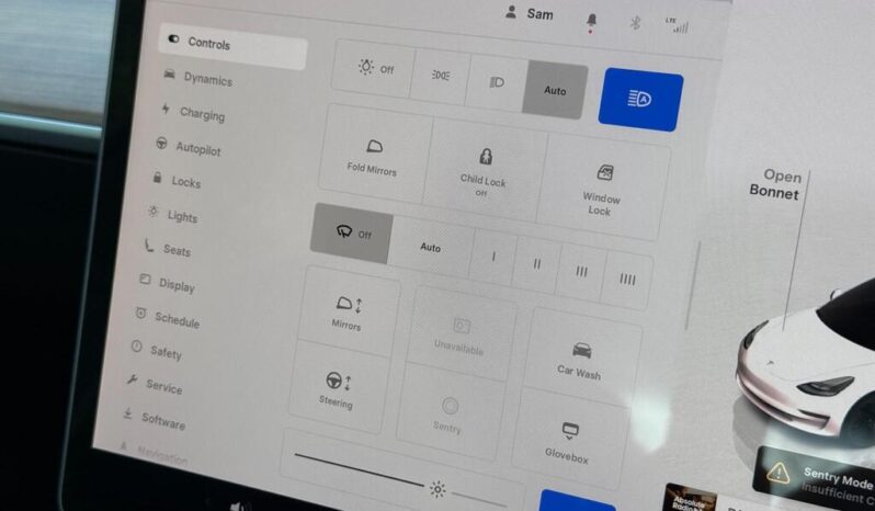 Tesla Model 3 Auto RWD 4dr full