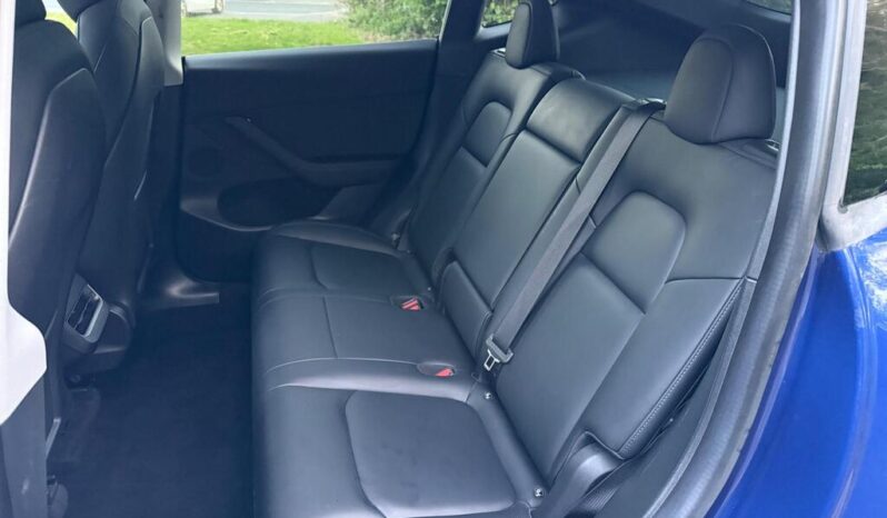 Tesla Model Y (Dual Motor) Long Range Auto 4WDE full