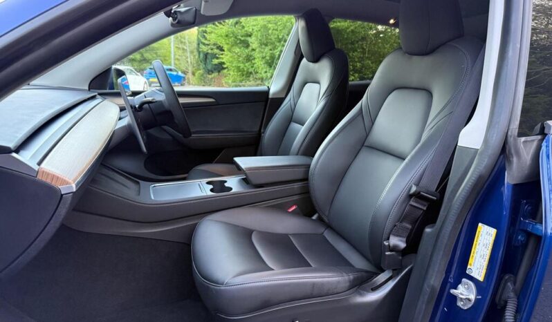 Tesla Model Y (Dual Motor) Long Range Auto 4WDE full