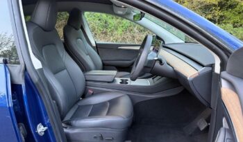 Tesla Model Y (Dual Motor) Long Range Auto 4WDE full