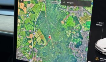 Tesla Model Y (Dual Motor) Long Range Auto 4WDE full