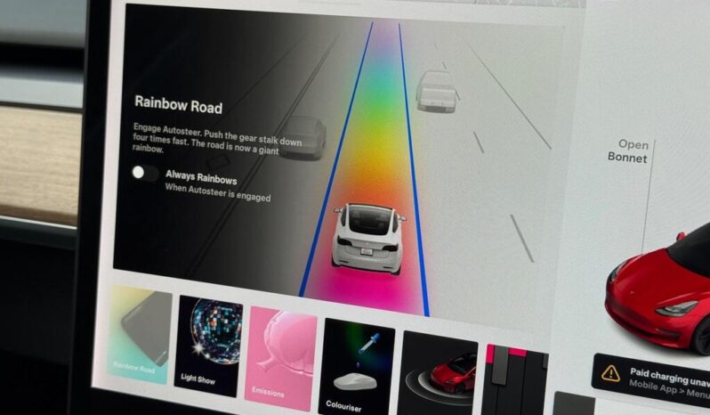 Tesla Model Y Auto RWD 5dr full