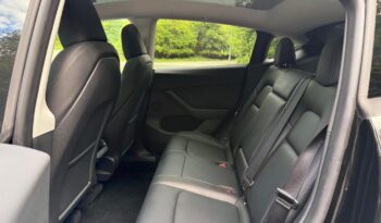 Tesla Model Y Auto RWD 5dr full