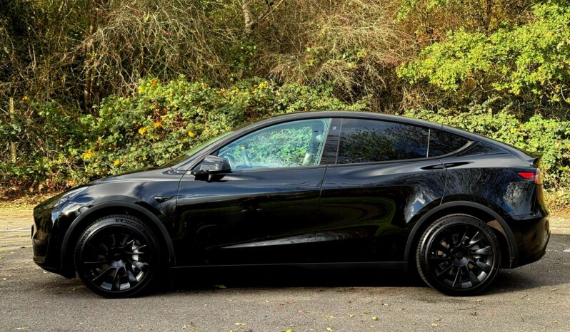 Tesla Model Y Auto RWD 5dr full