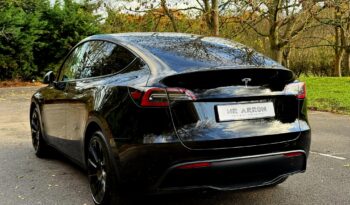 Tesla Model Y Auto RWD 5dr full