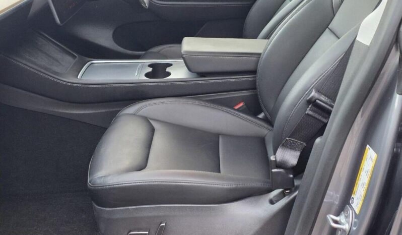 Tesla Model Y Long Range Auto RWD 5dr full