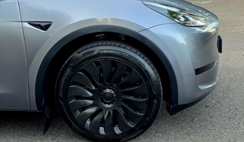 Tesla Model Y Long Range Auto RWD 5dr full