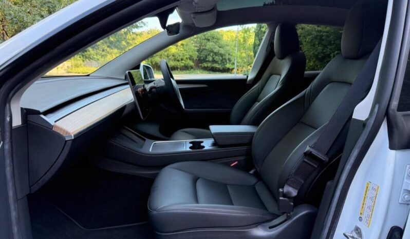 2025 Tesla Model Y Long Range Auto RWD 5dr full