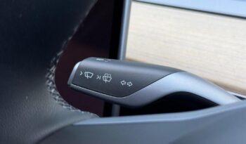2025 Tesla Model Y Long Range Auto RWD 5dr full
