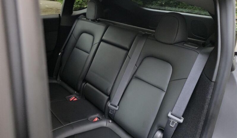 Tesla Model Y Long Range Auto RWD 5dr full