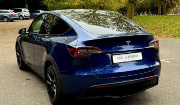 2024 Tesla Model Y Auto RWD 5dr full