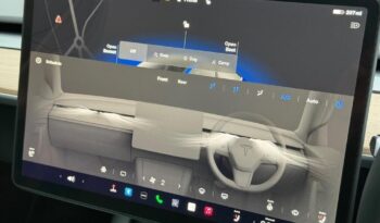 2024 Tesla Model Y Auto RWD 5dr full