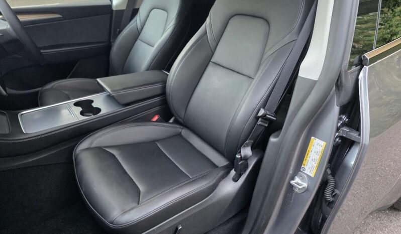 Tesla Model Y Long Range Auto RWD 5dr full