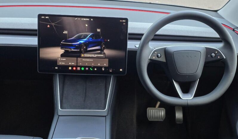 Tesla Model Y 84.7kWh Long Range Auto RWD full
