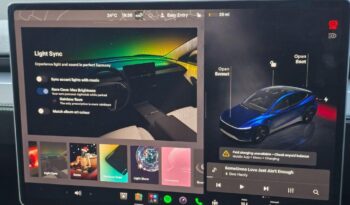 Tesla Model Y 84.7kWh Long Range Auto RWD full