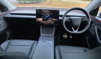 Tesla Model Y 84.7kWh Long Range Auto RWD full