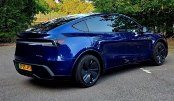 Tesla Model Y 84.7kWh Long Range Auto RWD full