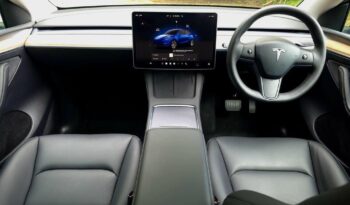 esla Model Y (Dual Motor) Long Range Auto 4WDE —-CAR REG NUMBER  LD24 UNV— full