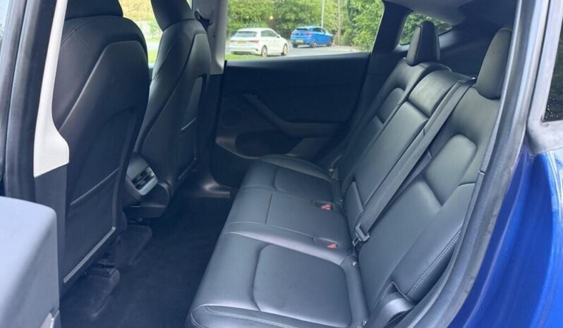esla Model Y (Dual Motor) Long Range Auto 4WDE —-CAR REG NUMBER  LD24 UNV— full