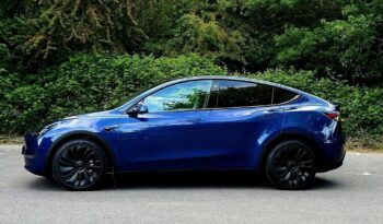 esla Model Y (Dual Motor) Long Range Auto 4WDE —-CAR REG NUMBER  LD24 UNV— full