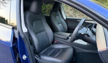 esla Model Y (Dual Motor) Long Range Auto 4WDE —-CAR REG NUMBER  LD24 UNV— full