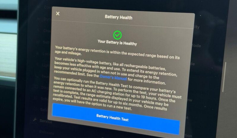 Tesla Model Y (Dual Motor) Long Range Auto 4WDE HW4 full