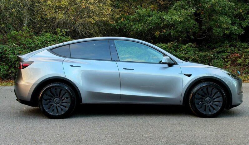 Tesla Model Y (Dual Motor) Long Range Auto 4WDE HW4 full